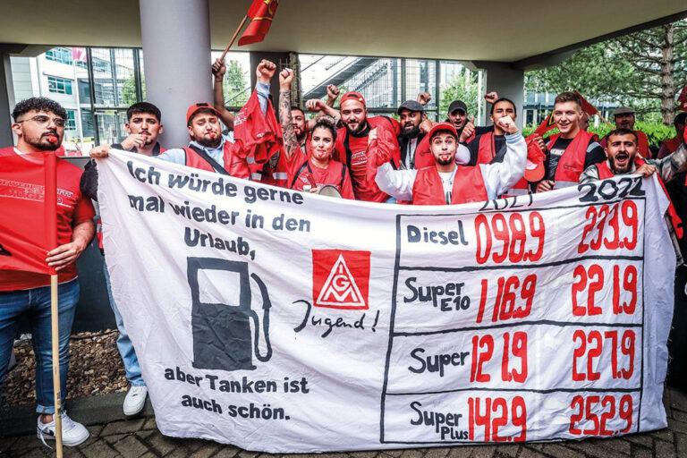 130301 240101 Aufmacherfoto neu - Stagflation voraus - Kraftstoffpreisanpassungsgesetz - Kraftstoffpreisanpassungsgesetz