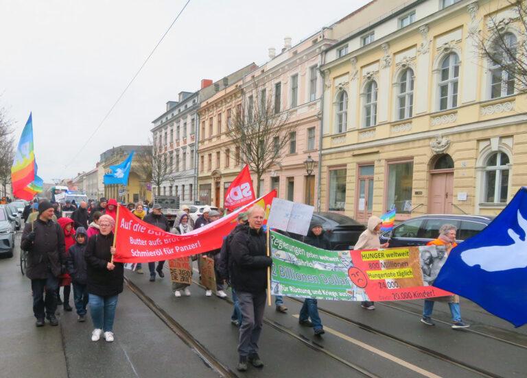 IMG 2122 - Mit Liebknecht für Frieden - Friedenskoordination Potsdam - Friedenskoordination Potsdam