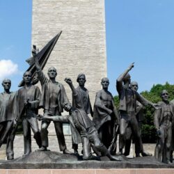 Kameraden, wir sind frei!