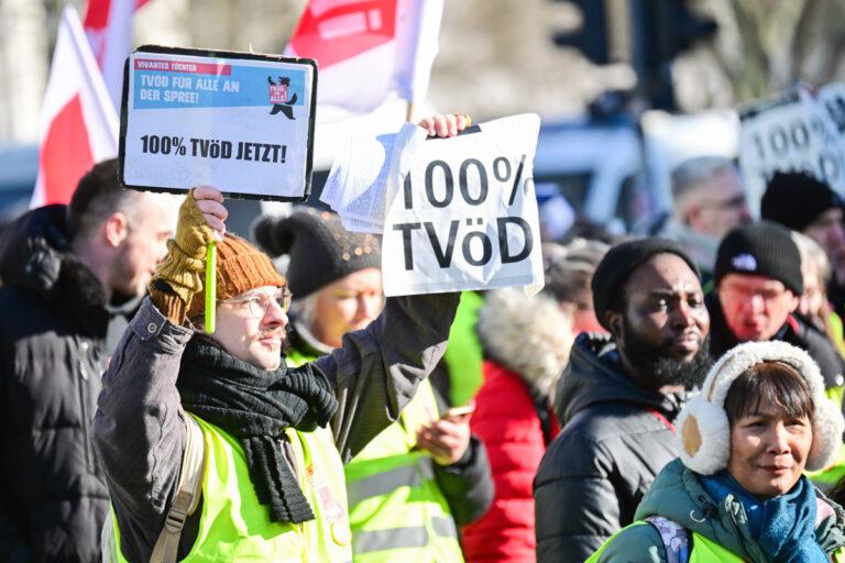 1702 picture alliance dpa Sebastian Gollnow - Im Erzwingungsstreik - Wirtschaft & Soziales - Wirtschaft & Soziales