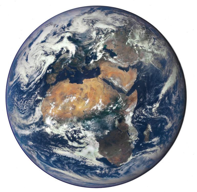 170901 Africa and Europe from a Million Miles Away - Scheinriese Europa - Robert Dussey - Robert Dussey