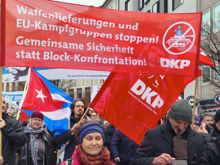 DKP Muenchen Ostermarsch2 - Wehrpflicht als Achillesferse - Blog - Blog