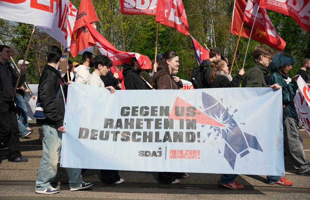 DSC06590 web - Lebendig und kämpferisch - Andrej Konovalov, Dortmund, Hajo Koch, Joachim Schramm, Ostermarsch 2026, Ostermarsch Rhein-Ruhr, Ulrike Eifler - Blog, Aktion