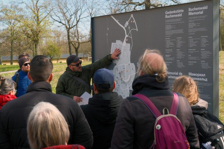 DSCF3029 - In Deutschland ein Skandal, international selbstverständlich - Buchenwald-Gedenken 2026 - Buchenwald-Gedenken 2026