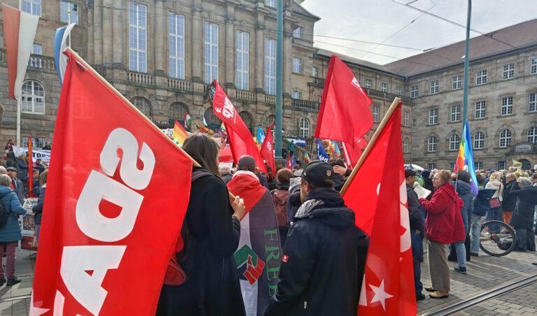 IMG 20260404 120558 web - Zwei Demos für den Frieden - Blog - Blog