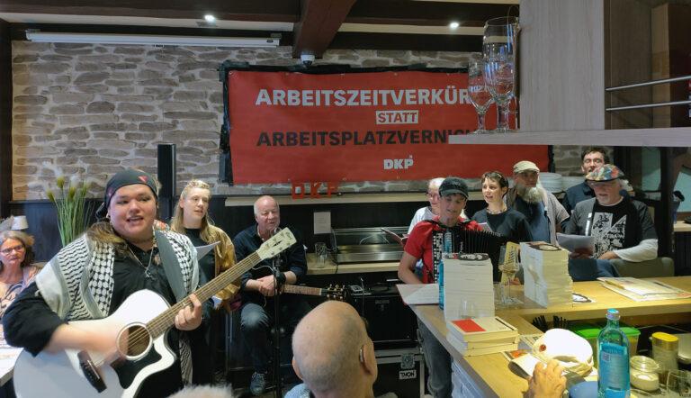 IMG 20260429 200306 web - Vielstimmig in den Mai - Chor der Solidarität - Chor der Solidarität