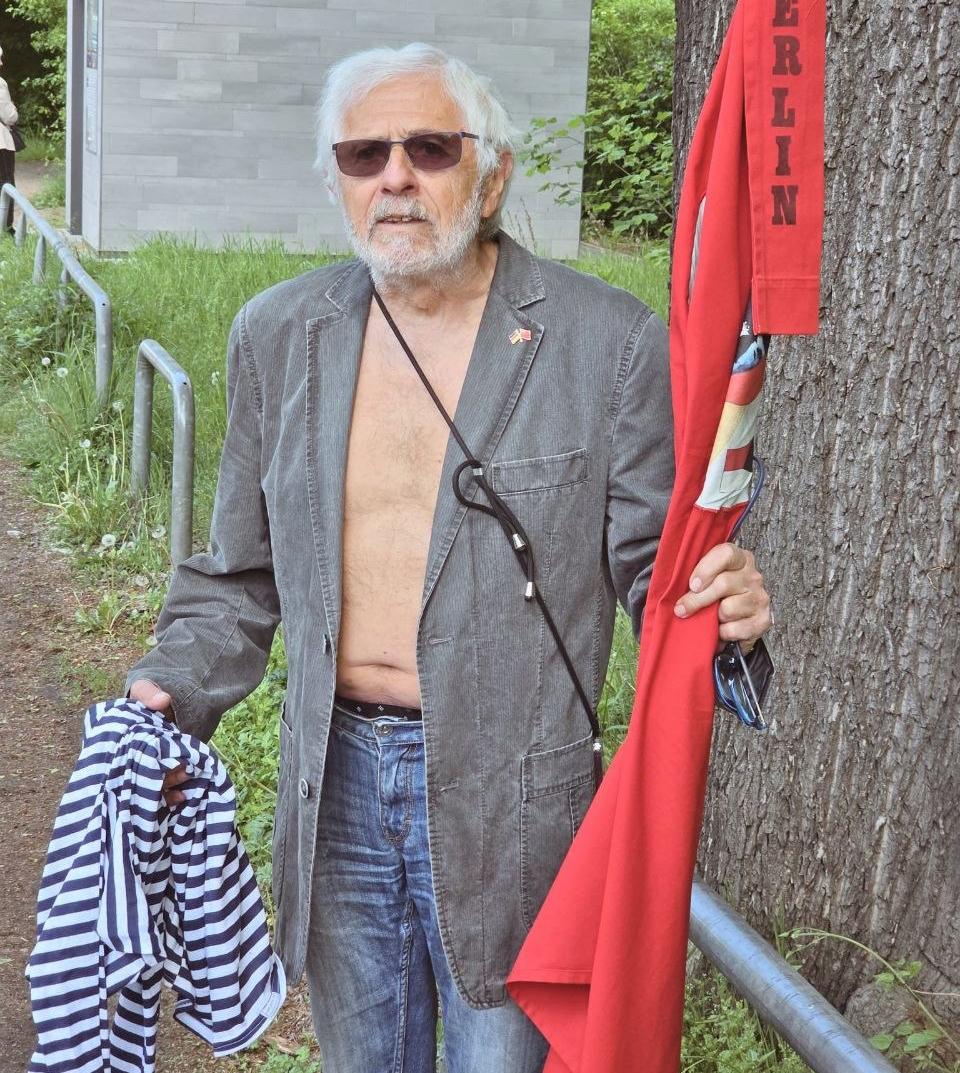 200501 Klage Berlin - Alte neue Feindbilder - UZ vom 15. Mai 2026 - UZ vom 15. Mai 2026