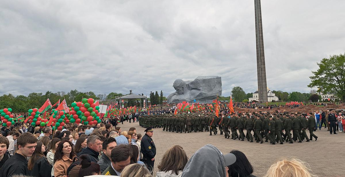 20260509 103736 web - Dankbar und beeindruckt - 9. Mai 2026, Belarus, Brest, DKP, Marx-Engels-Stiftung - Blog, Aktion