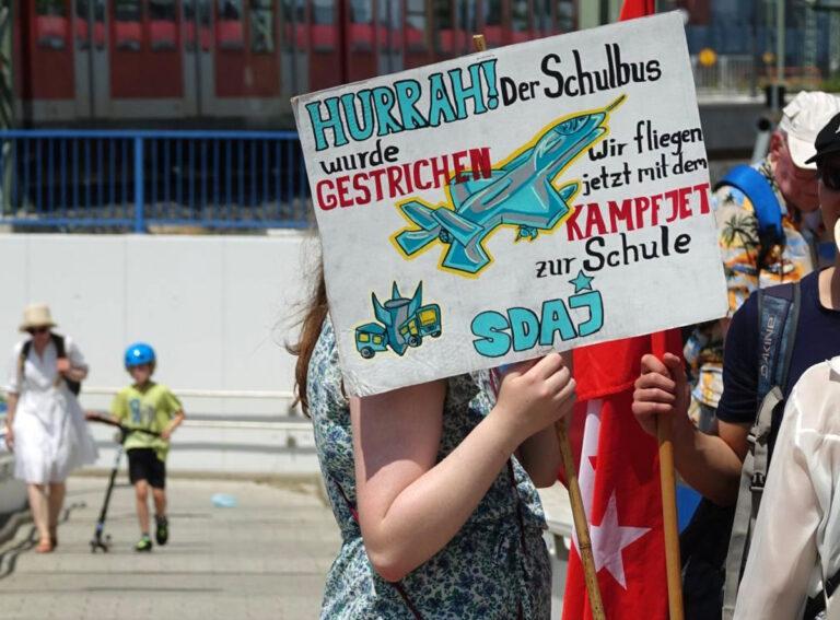 240401 Hessen Bildung - Kriegsfähig gekürzt - Politik - Politik