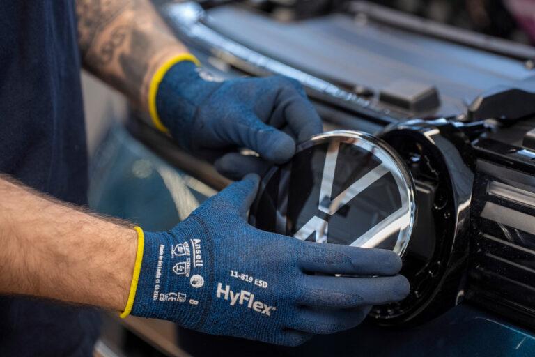250201 VW - Angst auf dem Flaggschiff - Arbeitsplatzabbau, Deindustrialisierung, Existenzangst, Rüstungsproduktion, Unsicherheit, Volkswagen - Wirtschaft & Soziales