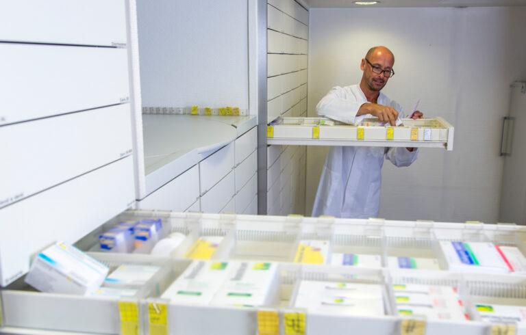 250202 CBG - Warken schont Pharmakonzerne - Arzneimittelreform, Bayer, Coordination gegen Bayer-Gefahren, Gesundheitspolitik, Lobbyismus, Nina Warken, Rekordprofite - Wirtschaft & Soziales