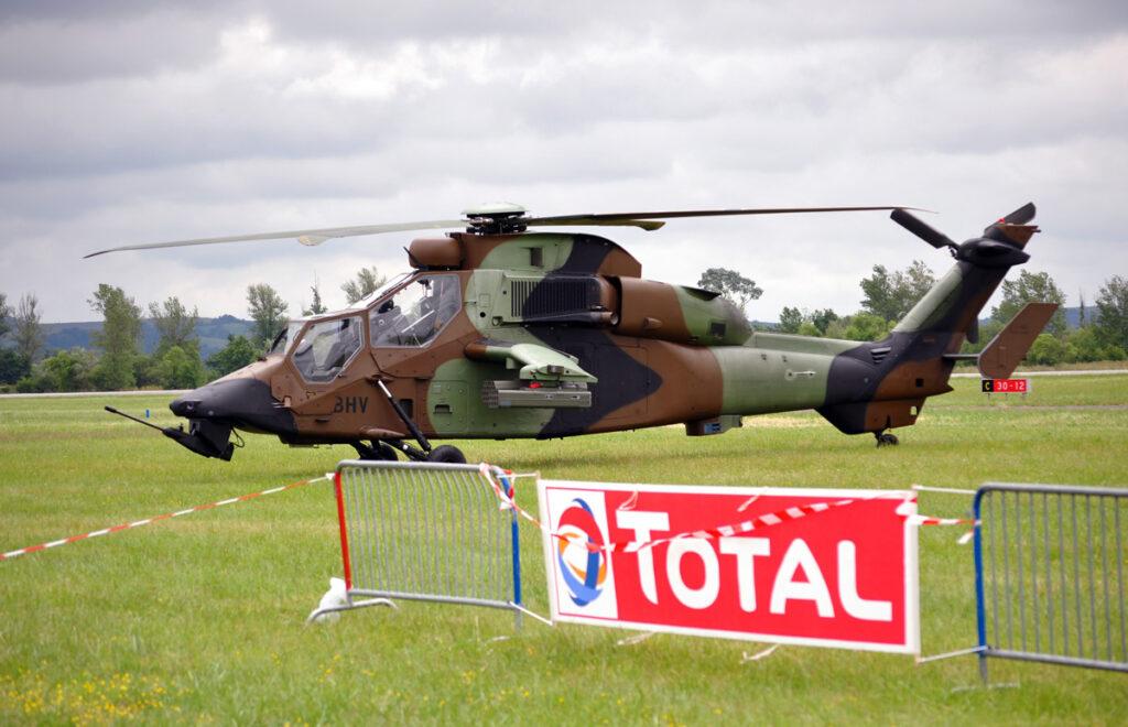 Total souverän? - Elf Aquitaine, französischer Imperialismus, Patrick Pouyanné, TotalEnergies, TotalFinaElf - Hintergrund 2613 AirExpo 2014 Tigre - Total souverän? - Elf Aquitaine, französischer Imperialismus, Patrick Pouyanné, TotalEnergies, TotalFinaElf - Hintergrund