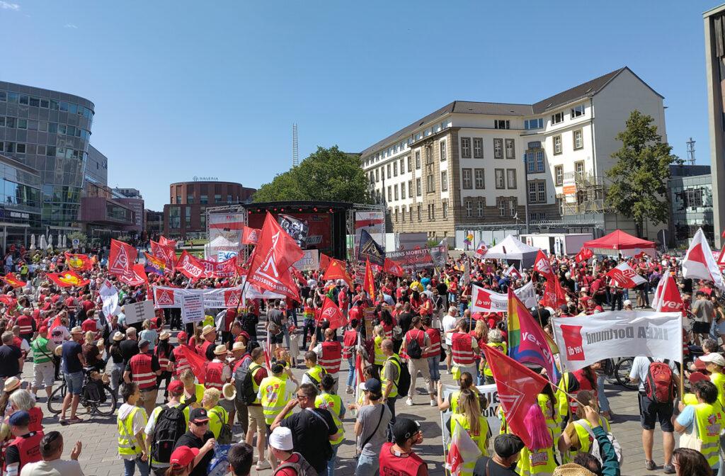 Wut und Unverständnis - Aufrüstung, DGB, DIDF, DKP, Duisburg, EVG, Gelsenkirchen, GEW, Hans-Jürgen Urban, IG Bau, IG BCE, IG Metall, IG Metall Duisburg-Dinslaken, IG-Metall-Jugend, NGG, Nick Morser, Ralf Goller, Ruhrpott-Rebellion, SDAJ, ver.di, Wehrdienst - Blog, Wirtschaft & Soziales IMG 20260704 112907 web - Wut und Unverständnis - Aufrüstung, DGB, DIDF, DKP, Duisburg, EVG, Gelsenkirchen, GEW, Hans-Jürgen Urban, IG Bau, IG BCE, IG Metall, IG Metall Duisburg-Dinslaken, IG-Metall-Jugend, NGG, Nick Morser, Ralf Goller, Ruhrpott-Rebellion, SDAJ, ver.di, Wehrdienst - Blog, Wirtschaft & Soziales