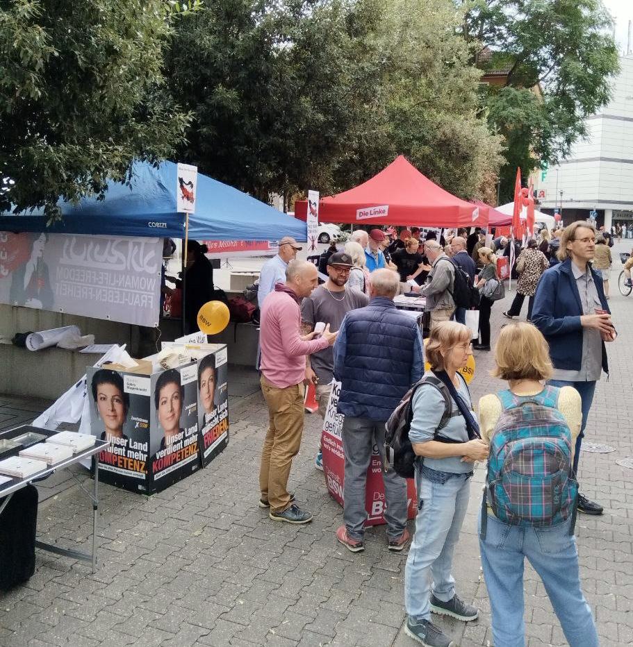 Hand in Hand mit den Gewerkschaften - Antimilitaristischer Aktionstag, DKP Rheinland-Pfalz, Gedenkkirche St. Christoph, Hannes Kramer, Jan Menning, Janine Heide, Julia-C. Stange, Mainz, Phil Drastik - Blog, Aktion photo 2026 08 24 09 17 27 - Hand in Hand mit den Gewerkschaften - Antimilitaristischer Aktionstag, DKP Rheinland-Pfalz, Gedenkkirche St. Christoph, Hannes Kramer, Jan Menning, Janine Heide, Julia-C. Stange, Mainz, Phil Drastik - Blog, Aktion
