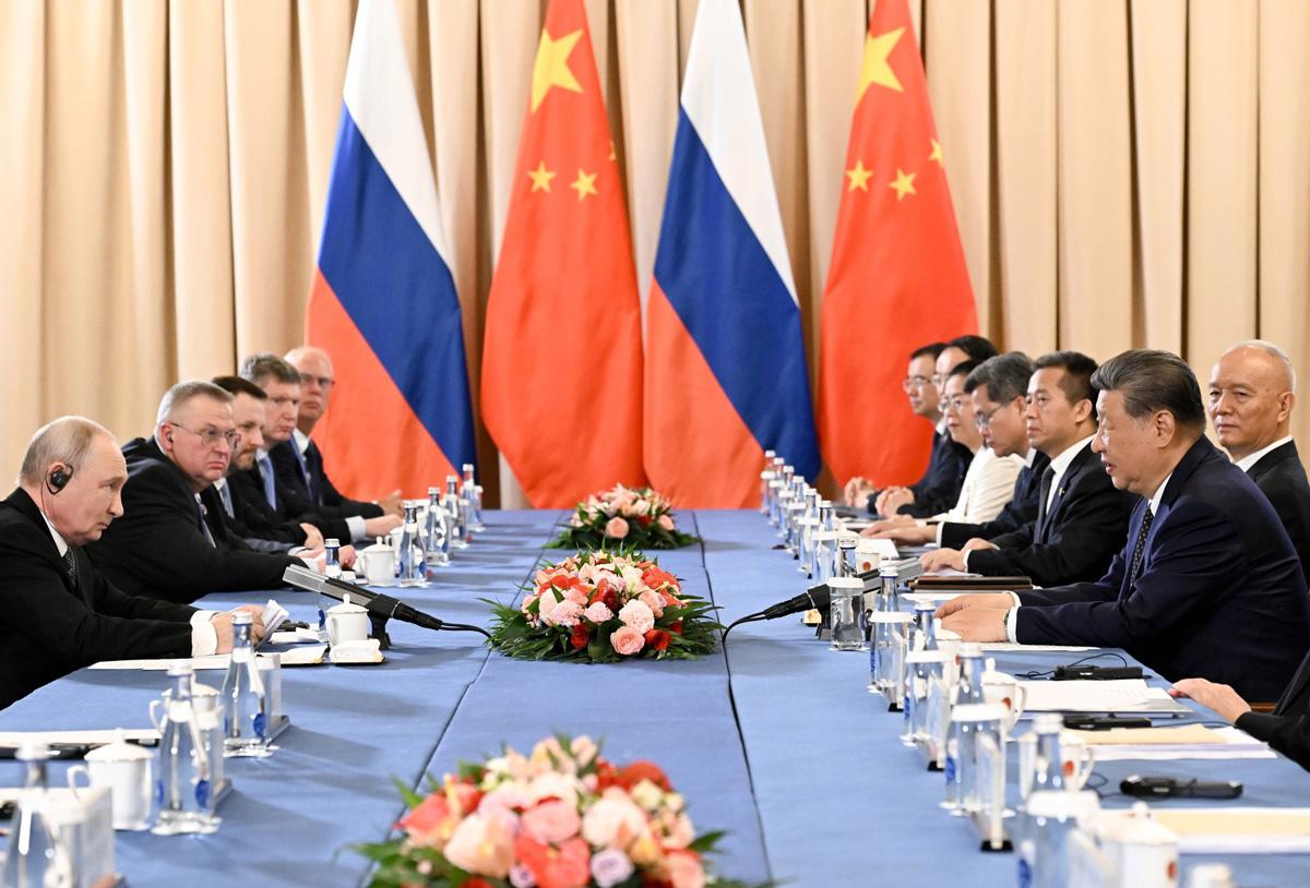 Wider die Ungeduld - Alexander Lukaschenko, Bischkek, Narendra Modi, Nikol Paschinjan, Shanghai Cooperation, Wladimir Putin, Xi Jinping - Internationales 370701 A SCO - Wider die Ungeduld - Alexander Lukaschenko, Bischkek, Narendra Modi, Nikol Paschinjan, Shanghai Cooperation, Wladimir Putin, Xi Jinping - Internationales