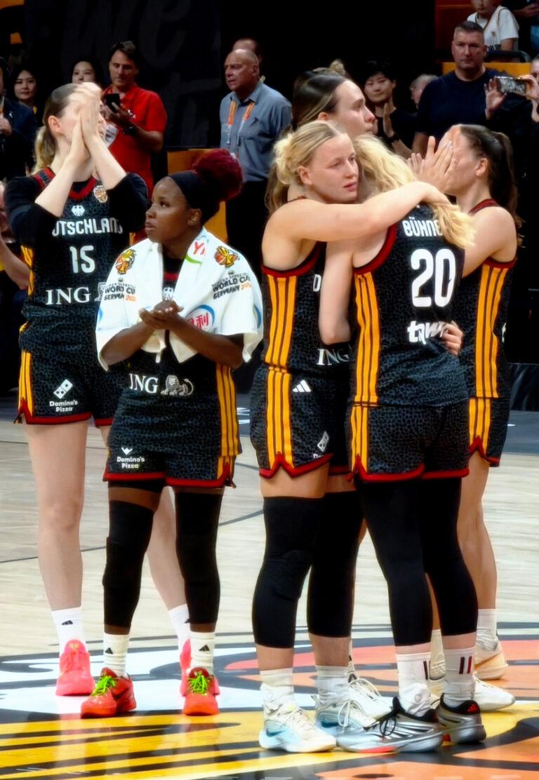 381601 Basketball - Beinahe Weltspitze - Frauen - Frauen