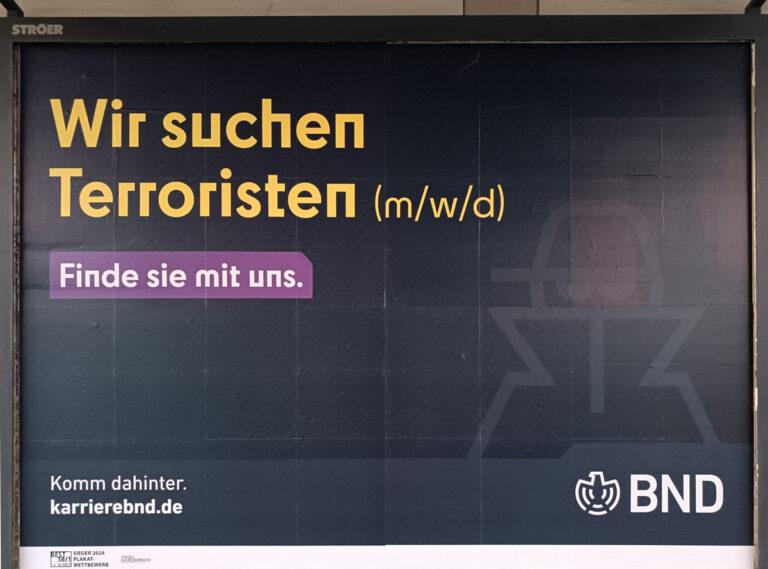 Blog Geheimdienste - Verfassungsfeinde bauen um - Geheimdienstgesetz - Geheimdienstgesetz