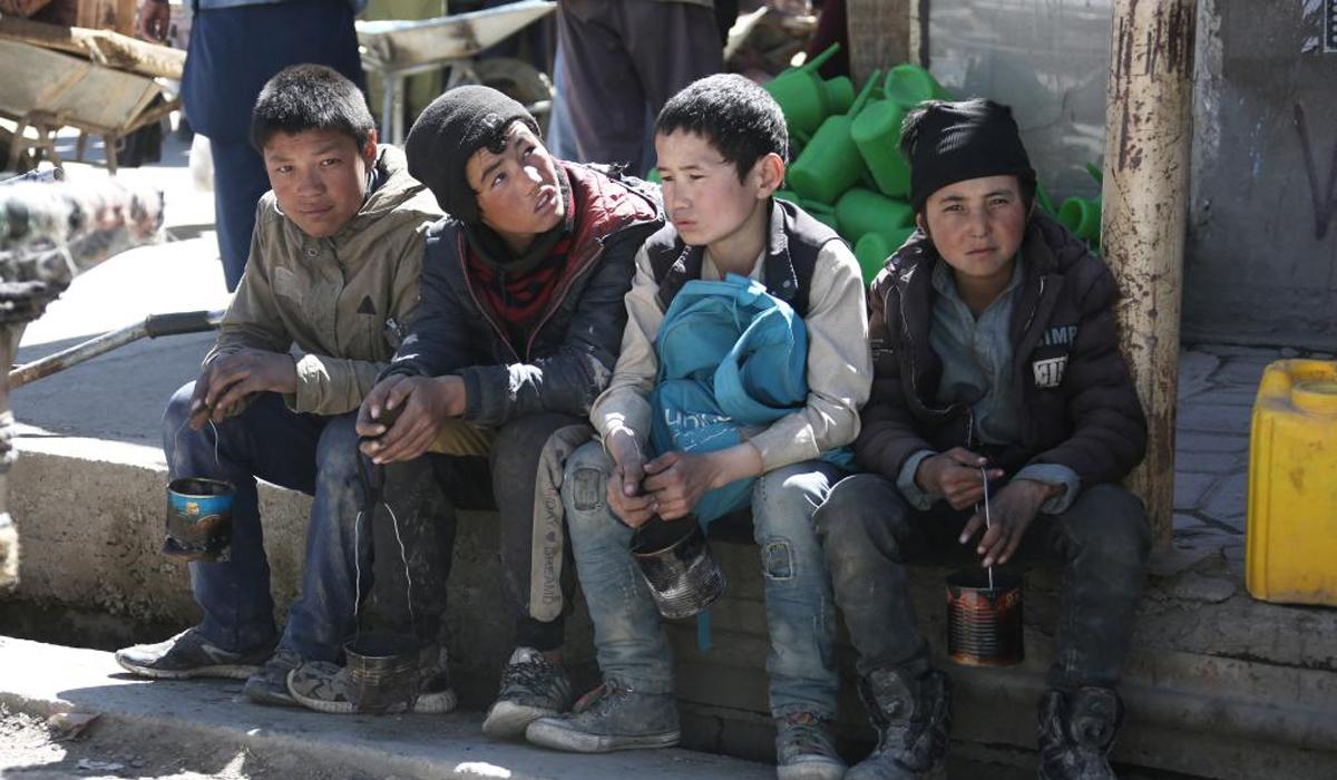 Die Rache der Verlierer - Afghanistan, Entwicklungspolitik, Finanzierungslücken, Frauenrechte, Kinderarmut, Wirtschaftssanktionen - Hintergrund 431301 Kinder Afghanistan - Die Rache der Verlierer - Afghanistan, Entwicklungspolitik, Finanzierungslücken, Frauenrechte, Kinderarmut, Wirtschaftssanktionen - Hintergrund