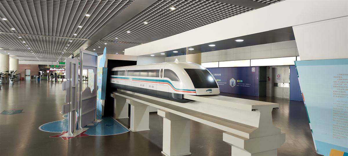 20251021 Shanhai Transrapid 01 updraft pre smush original - UZ-Reise in die Volksrepublik China - -